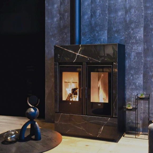 Photo d'un poêle mixte